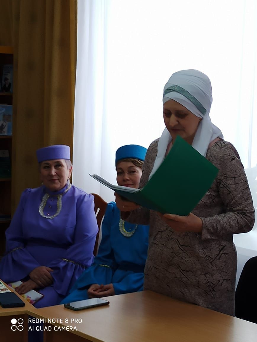 Азнакай шагыйрәләренең каләм очыннан җыр тама