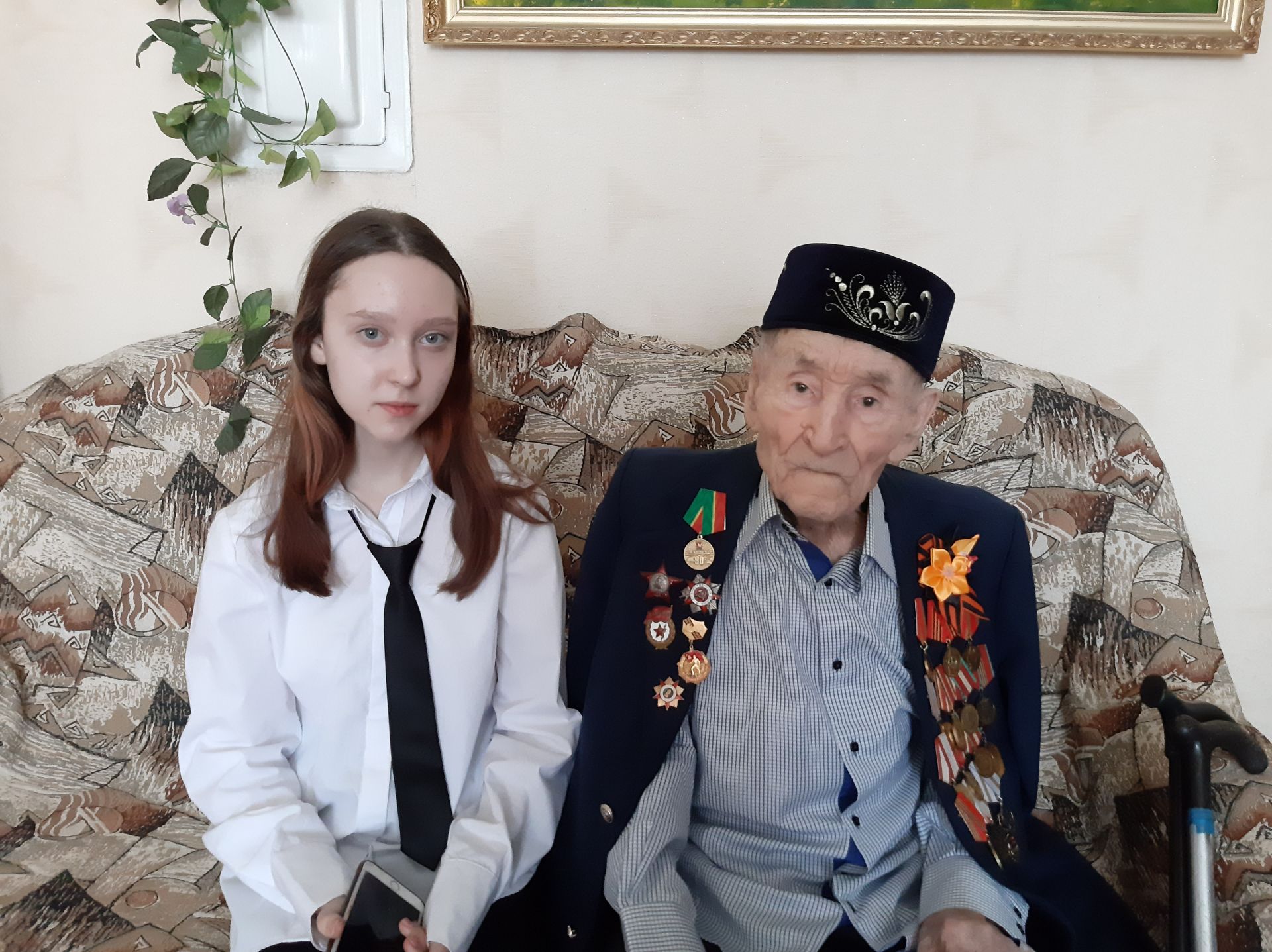 Ветерана Великой Отечественной войны Гайнуллу Аюпова поздравили с 102-летием