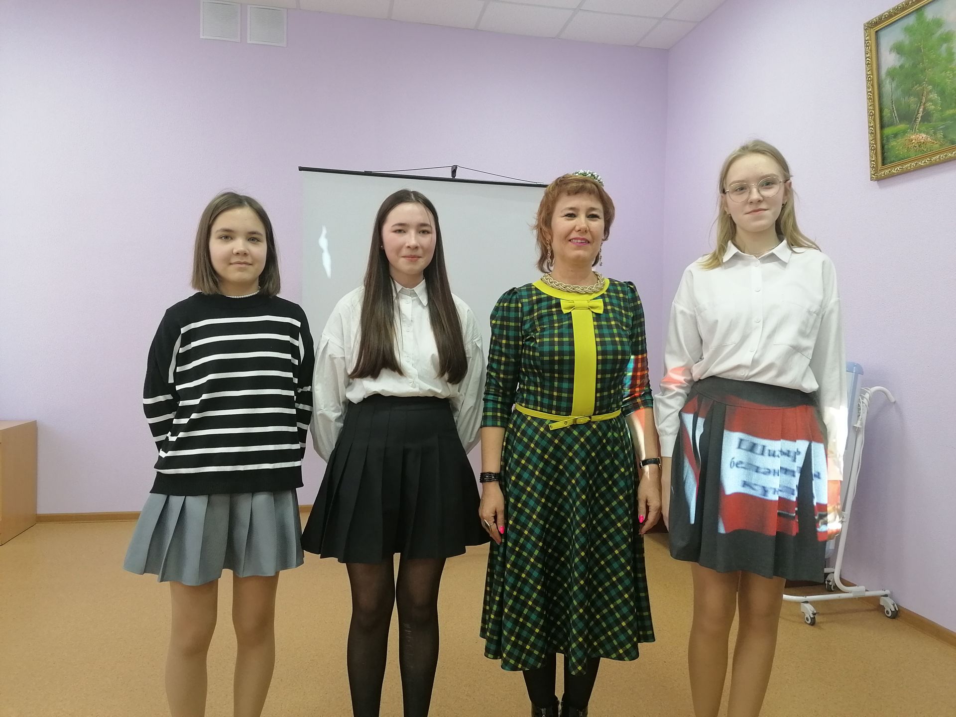 Азнакаевские поэтессы встретились с учащимися