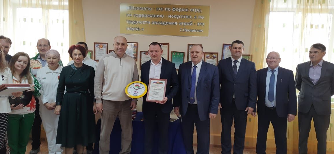 Азнакайда шахмат буенча район турниры үтте