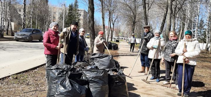 В Азнакаево традиционно начнутся субботники