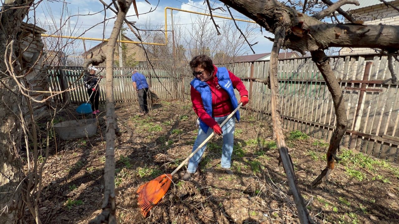 Тимуровцы Азнакаево взялись за чистоту