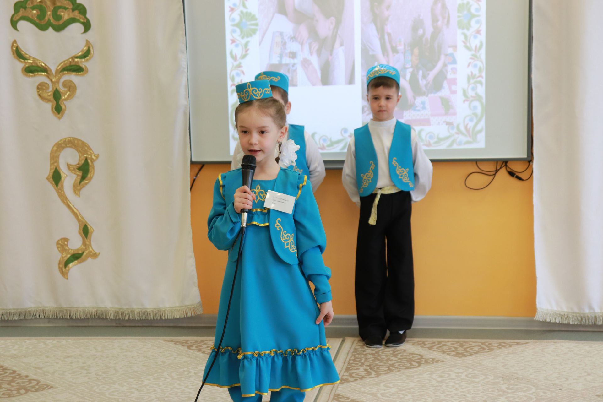 Азнакайда “Татар малае, татар кызчыгы” бәйгесе бара