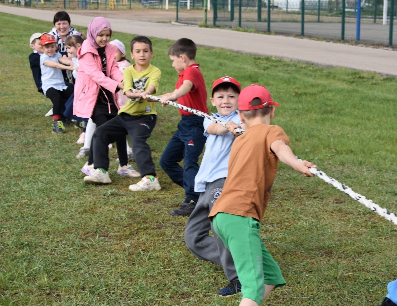 Азнакаевские дети отметили Международный день семьи