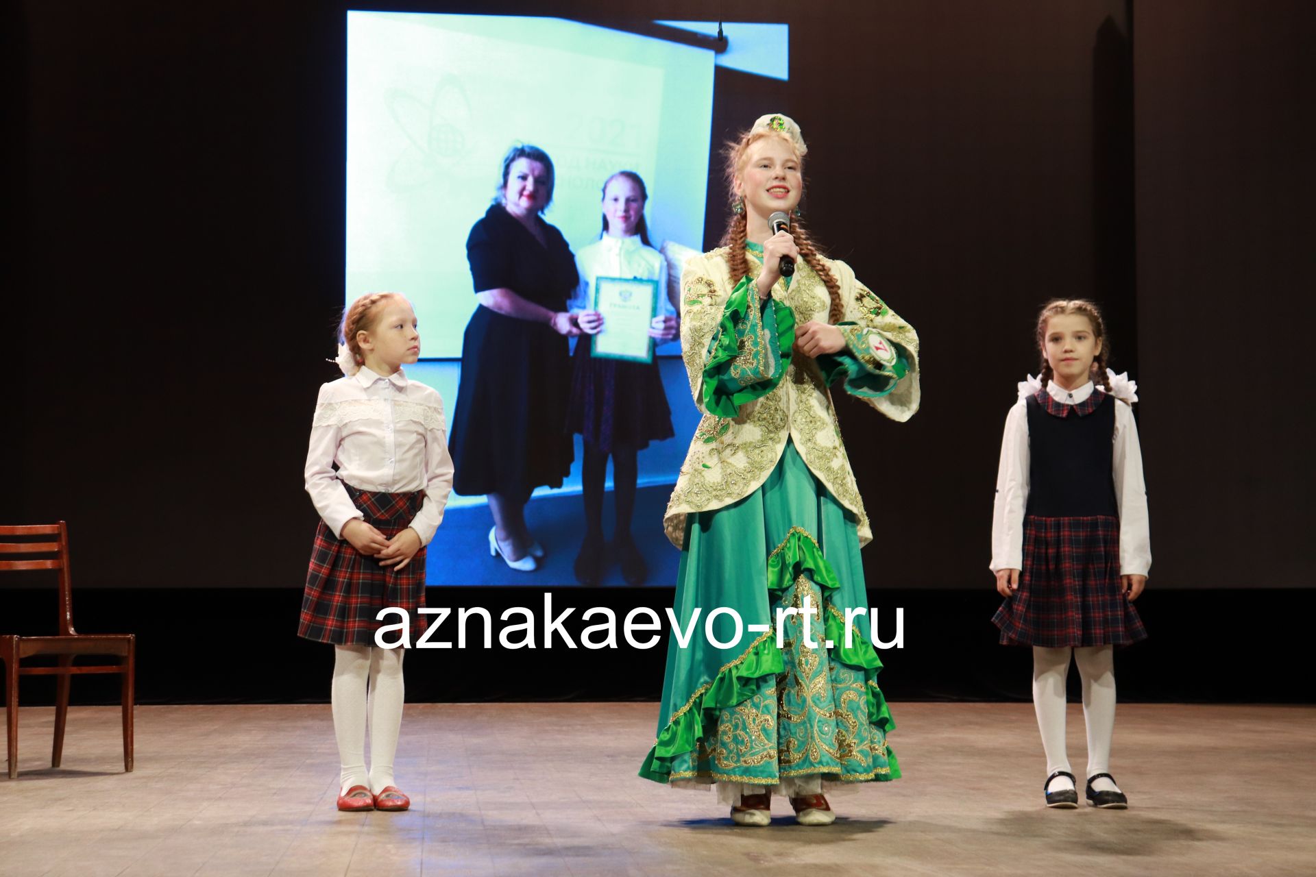 В Азнакаево провели конкурс «Татар кызы – гузэлем»