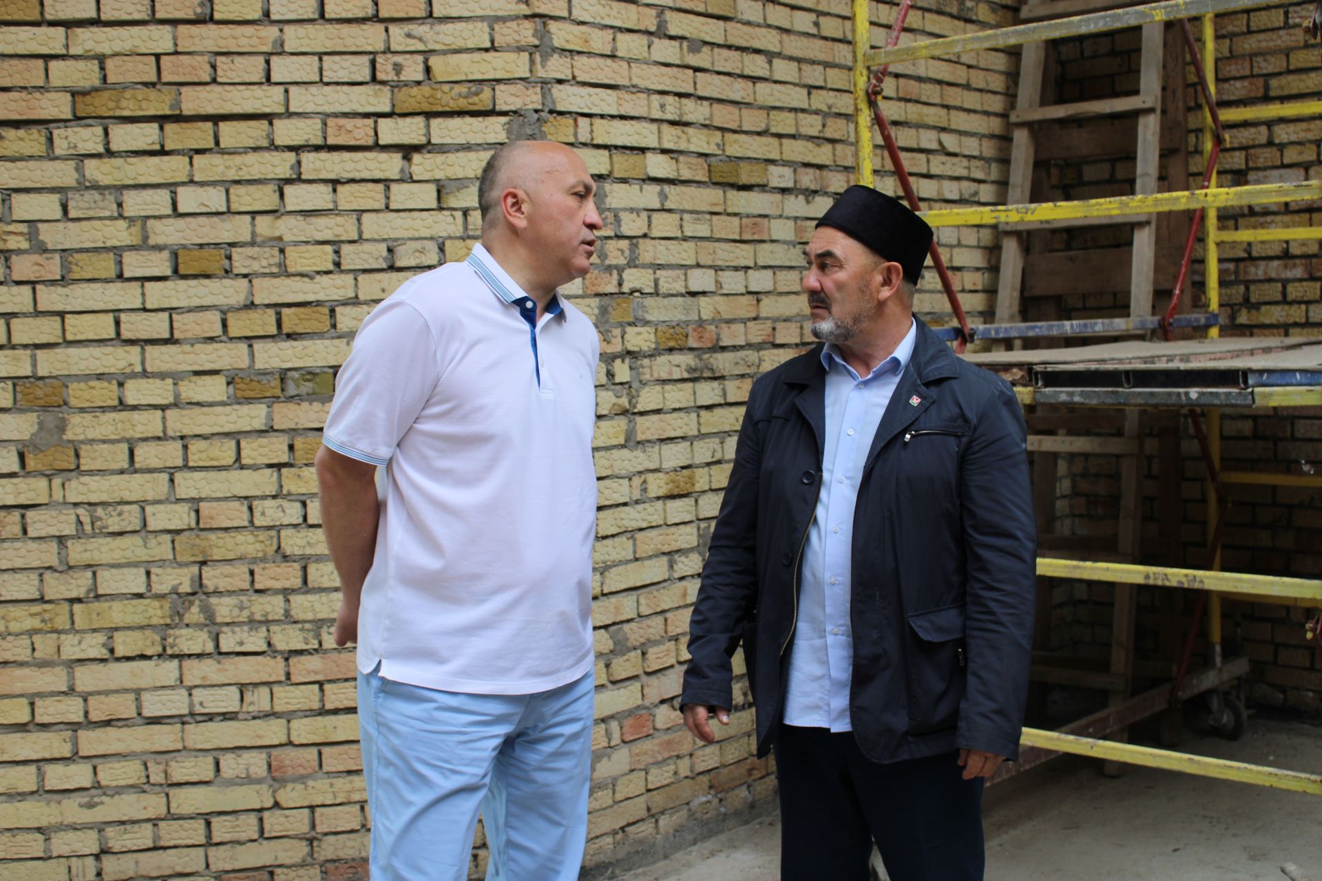 Глава Азнакаевского района принял участие в выездном совещании по строительству пристроя к Голубой мечети (Зэнгэр мэчет)