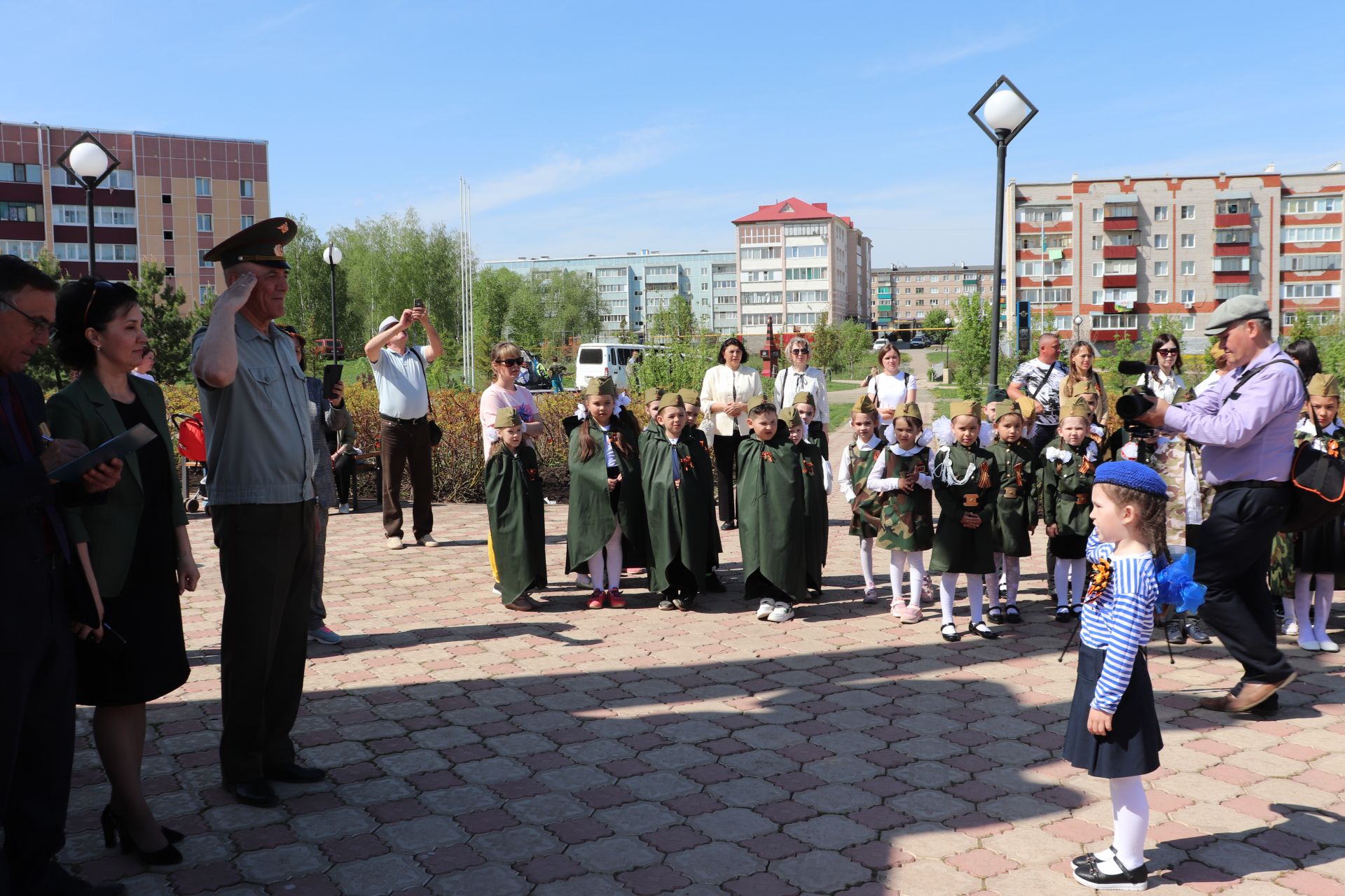 В Азнакаево звучали строевые песни юных солдат