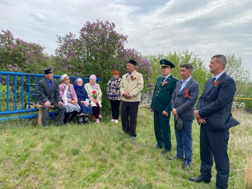 В деревне Мяндей отметили праздник Победы