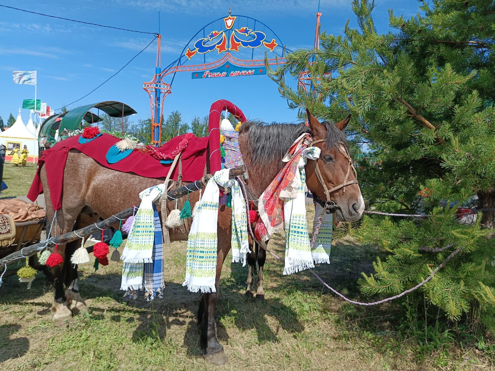 Сабан туй мәйданы азнакайлыларны кунакка көтә