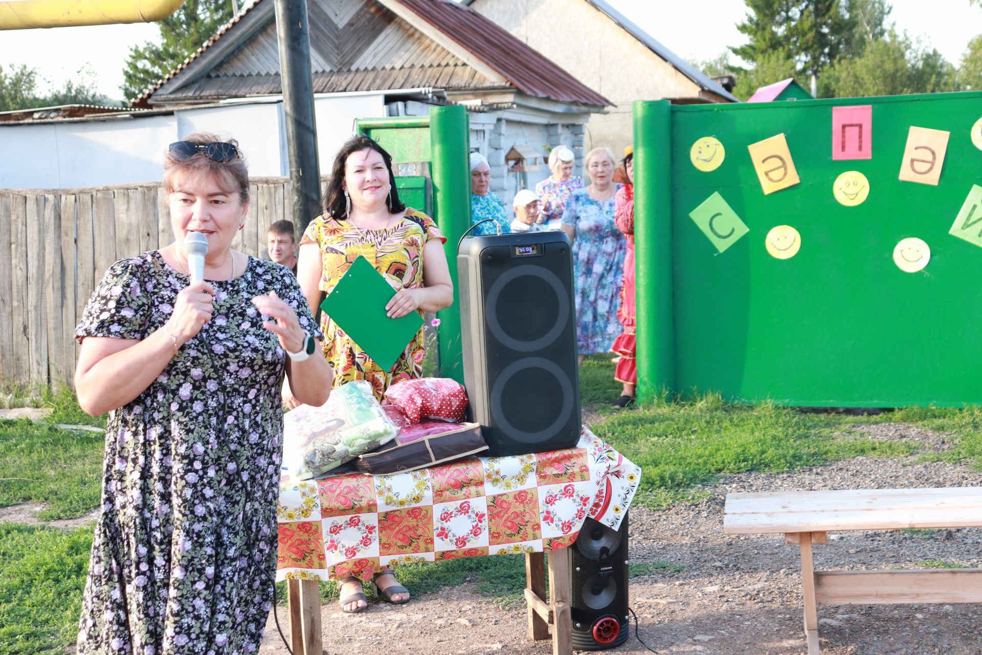 В Сапеево прошел праздник двора