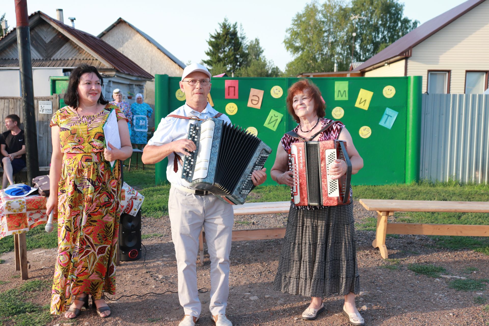 В Сапеево прошел праздник двора