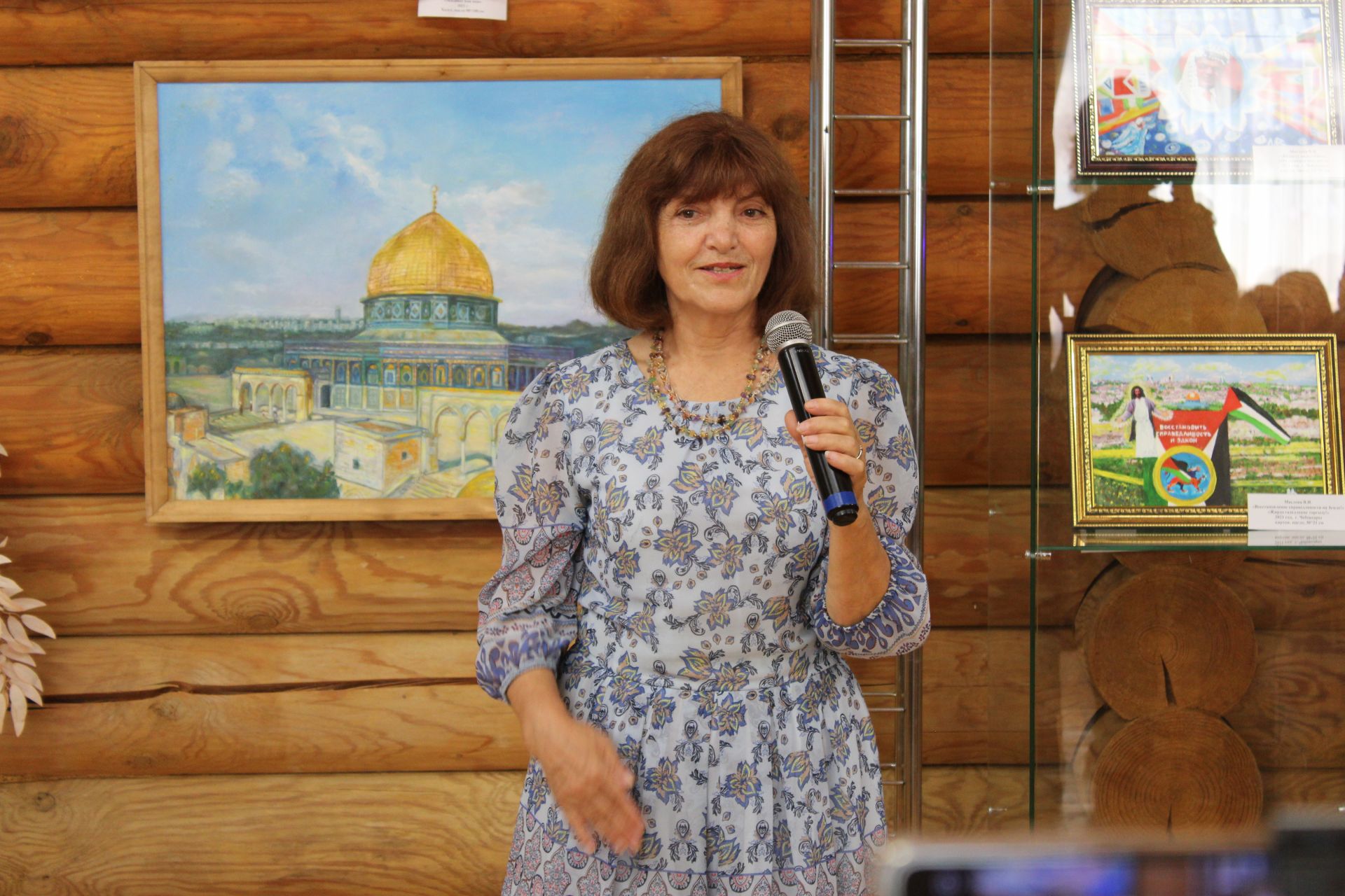 В Азнакаево открылась выставка «Душа Палестины»