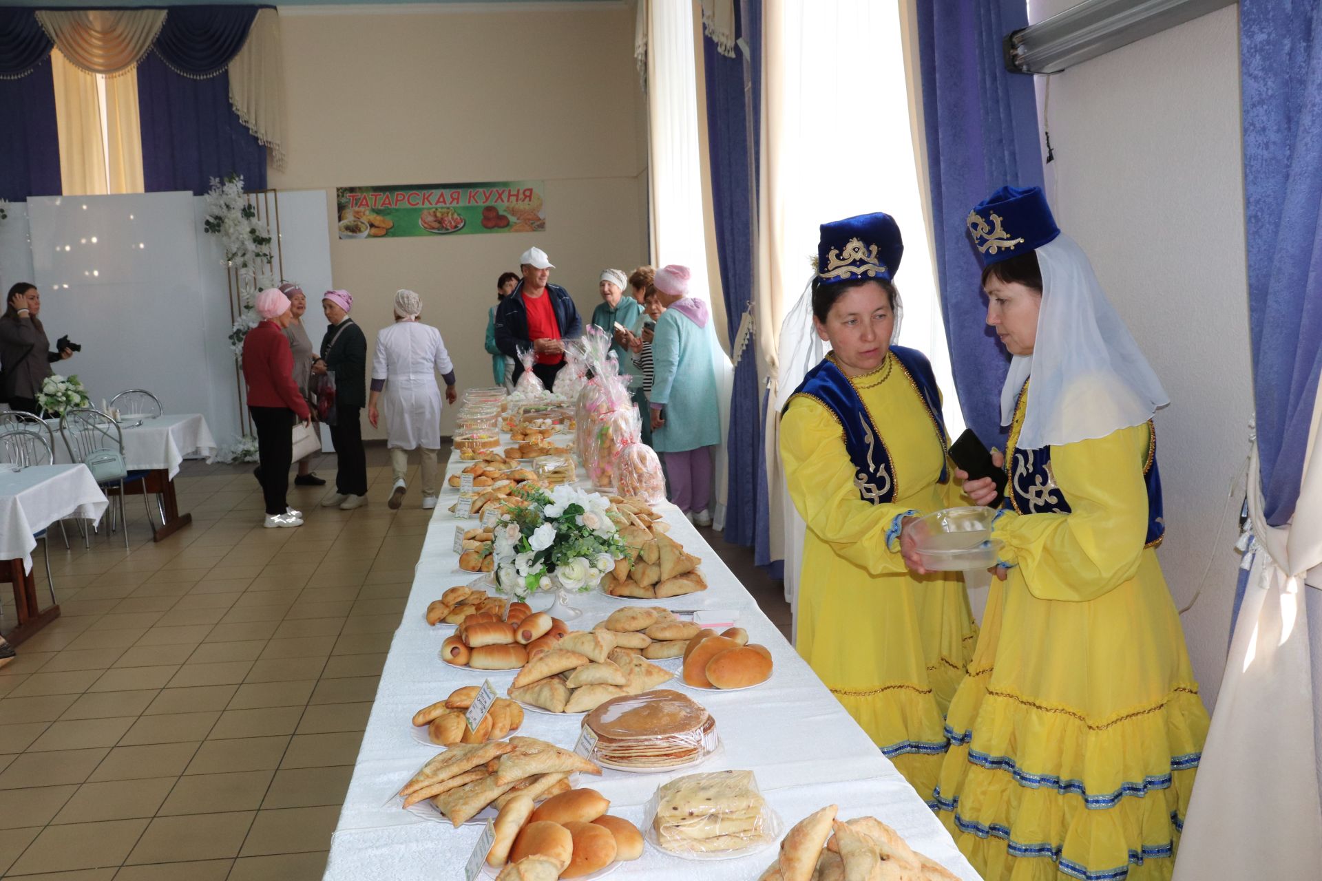 В Азнакаево прошел День татарской кухни