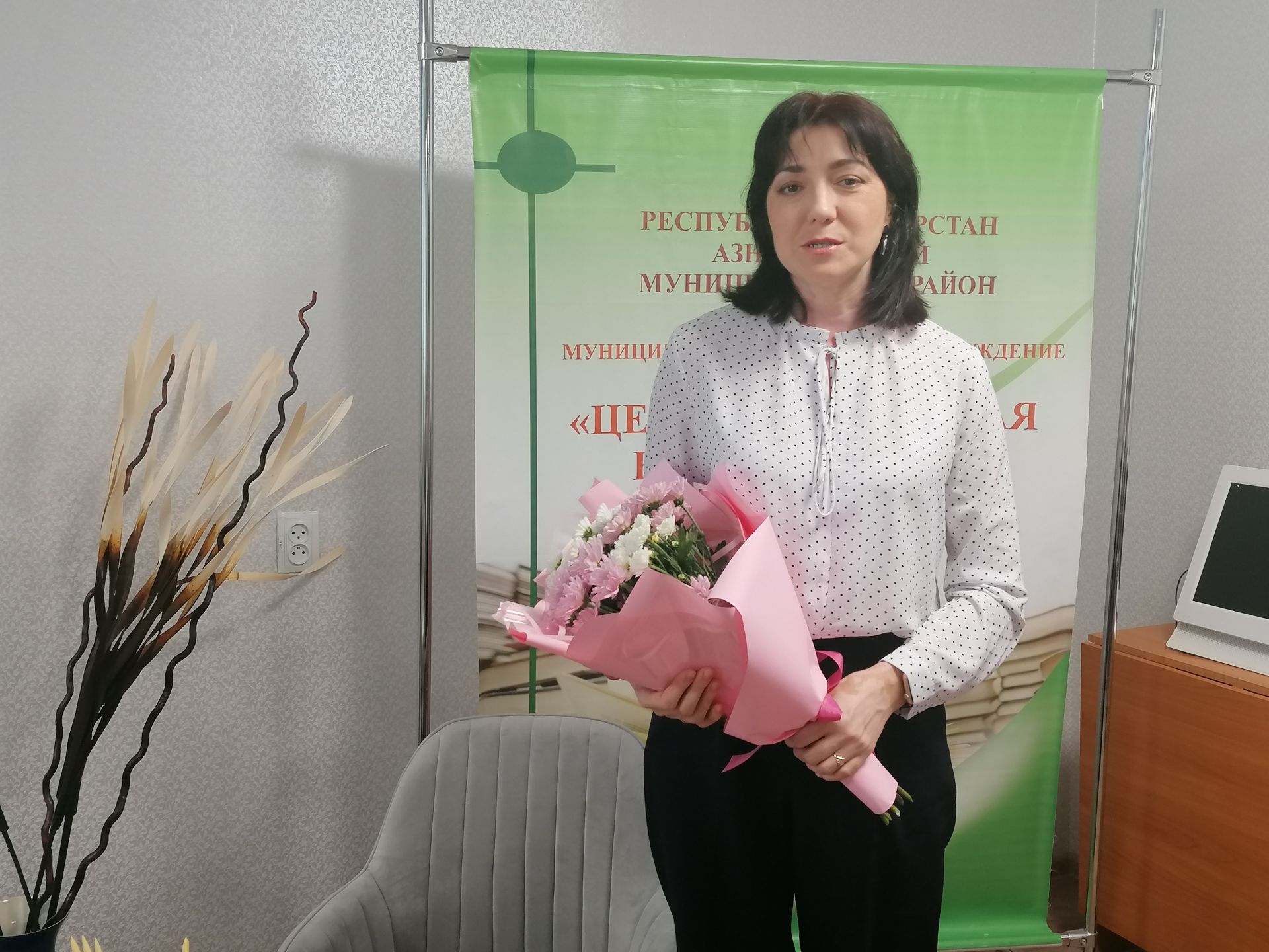 В Азнакаево прошел творческий вечер поэтессы Гафифы Гаффаровой