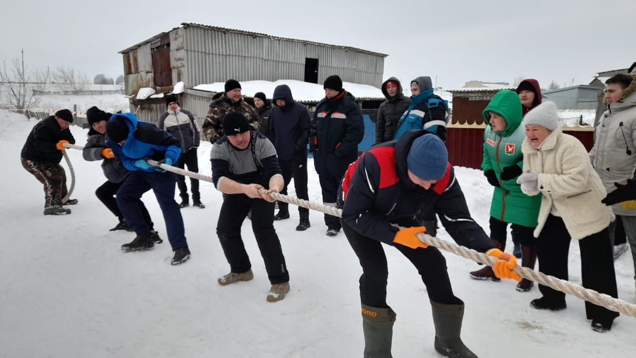 Азнакайлылар авыл яшьләренең кышкы спартакиадасына әзерләнә