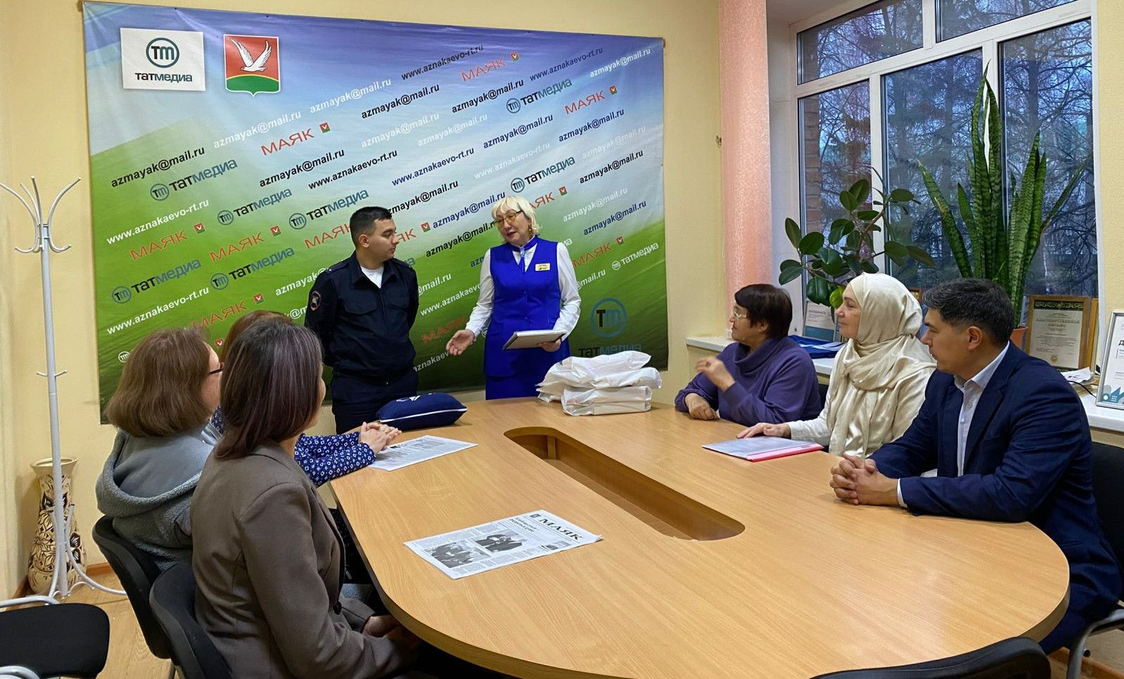 Азнакайда “Ышаныч һәм хәвефсезлек” бәйгесе җиңүчеләрен бүләкләделәр