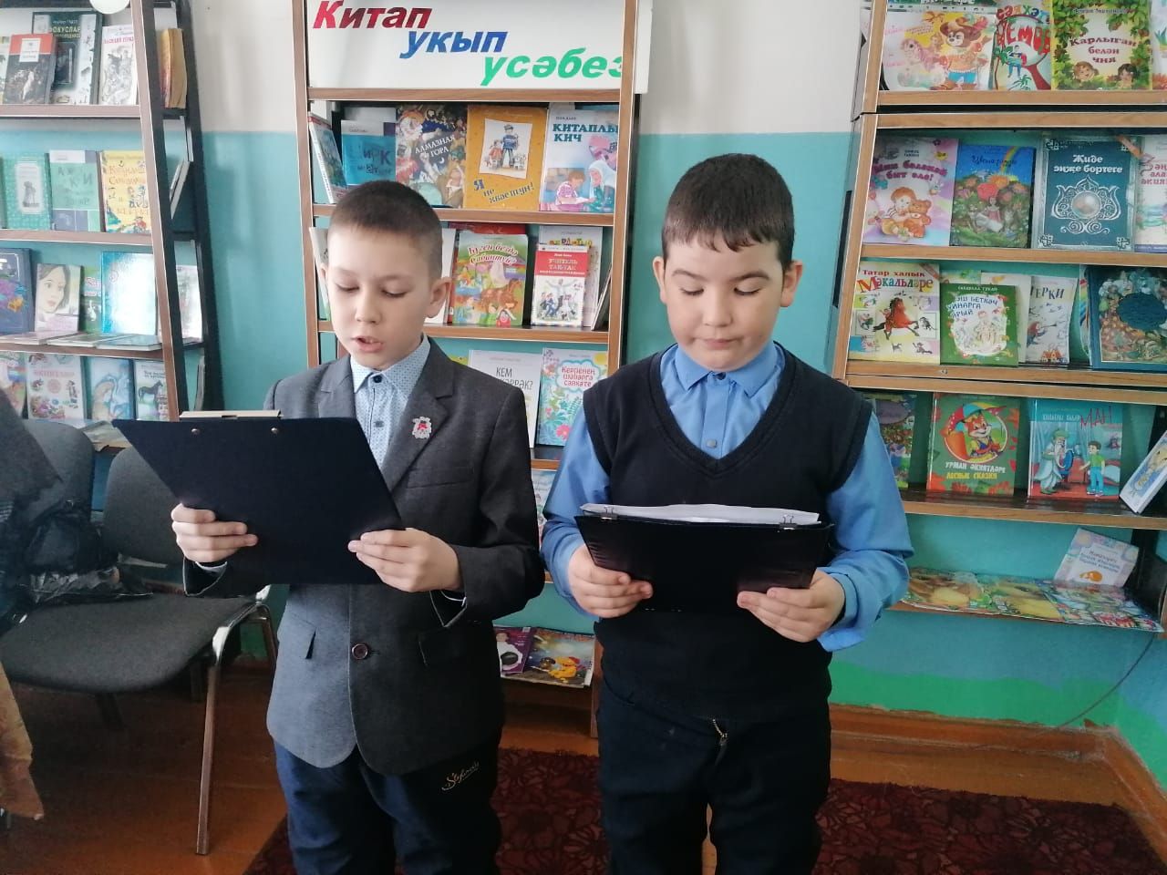 Кәкре Елга авылы китапханәсендә якташ шагыйрәләр белән очрашу узды