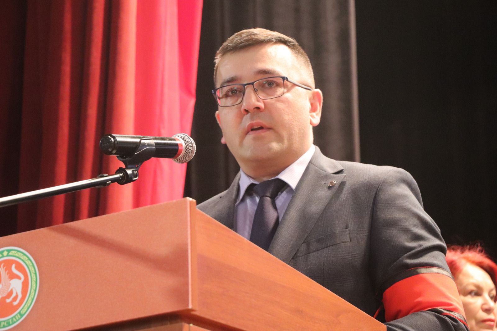 Азнакай үзенең легендар шәхесе белән хушлашты