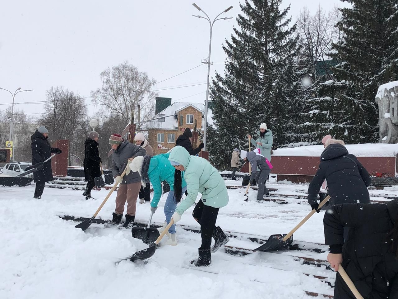 Борьба со снежным апокалипсисом продолжается