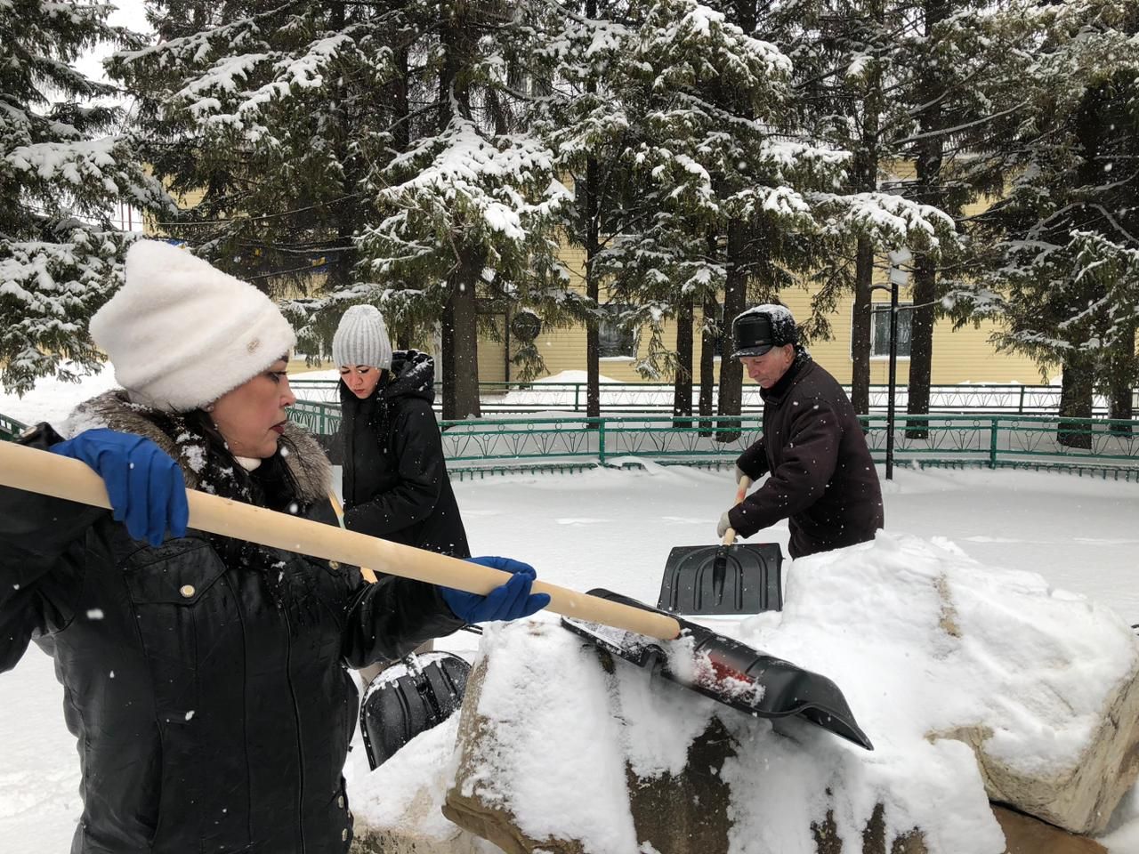 Борьба со снежным апокалипсисом продолжается