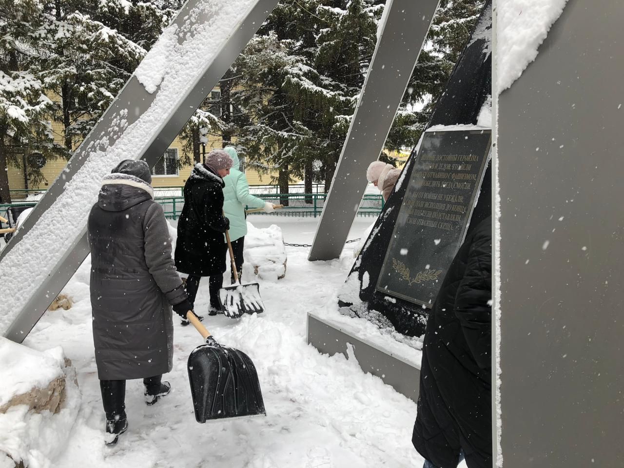 Борьба со снежным апокалипсисом продолжается