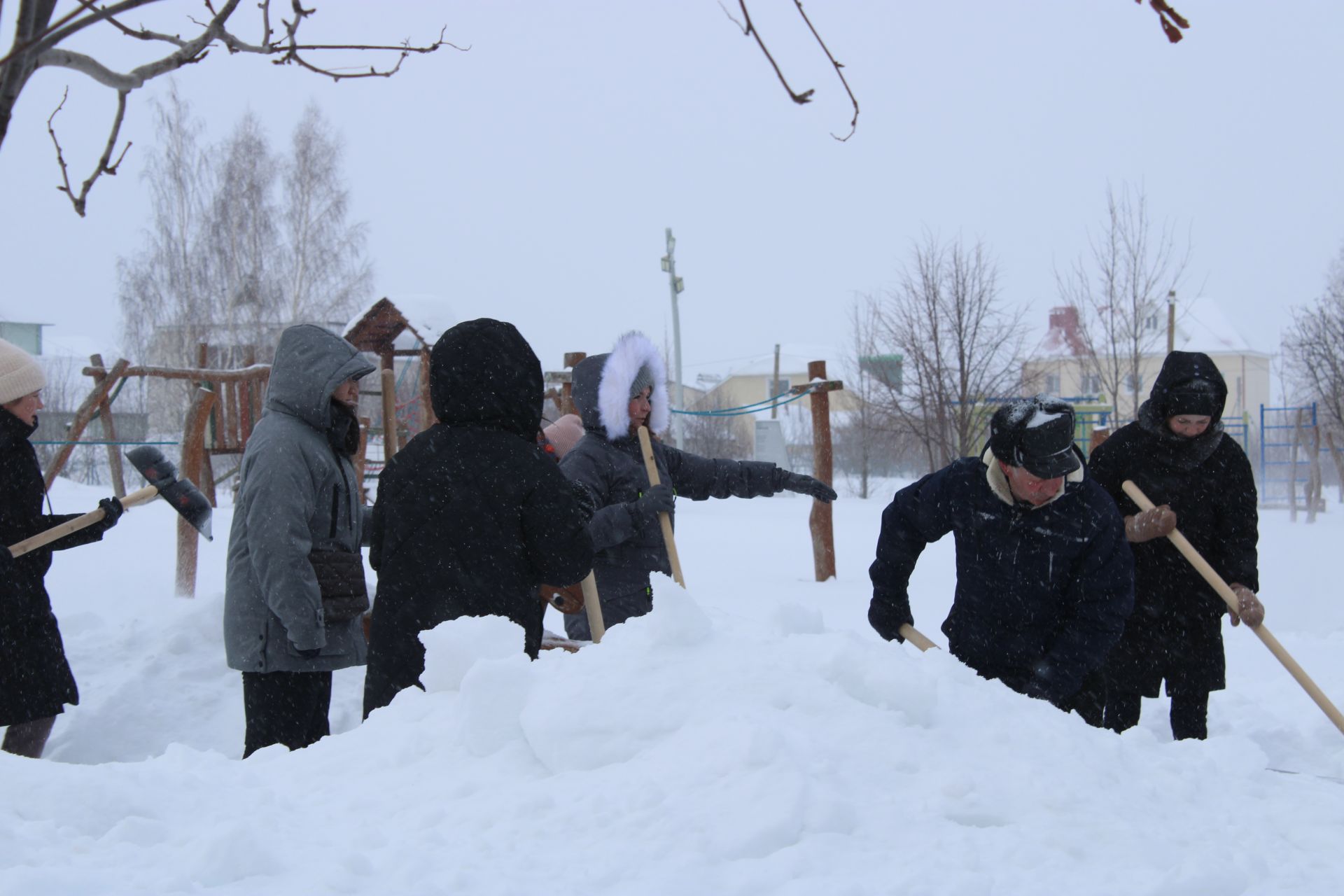 Метель работе не помеха