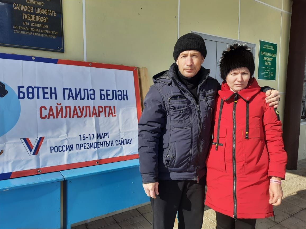 Татшуган авылында сайлау оешкан төстә бара