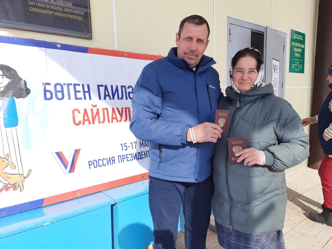 Татшуган авылында сайлау оешкан төстә бара