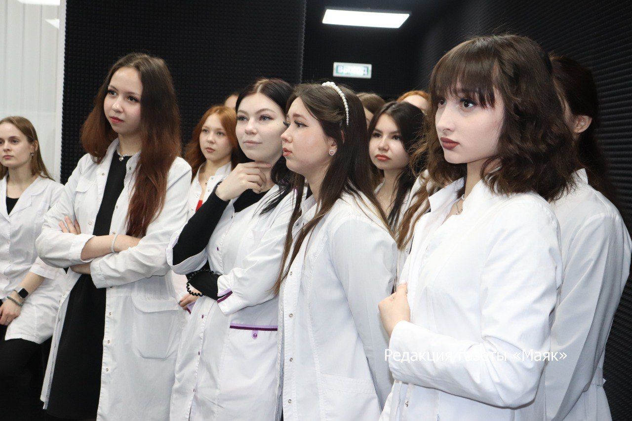 Азнакайда медицина студентлары белән очраштылар