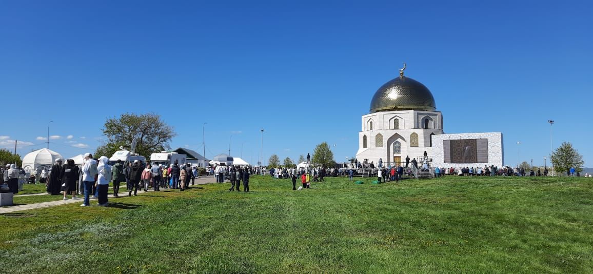 Азнакаевцы принимают участие в «Изге Болгар жыены»