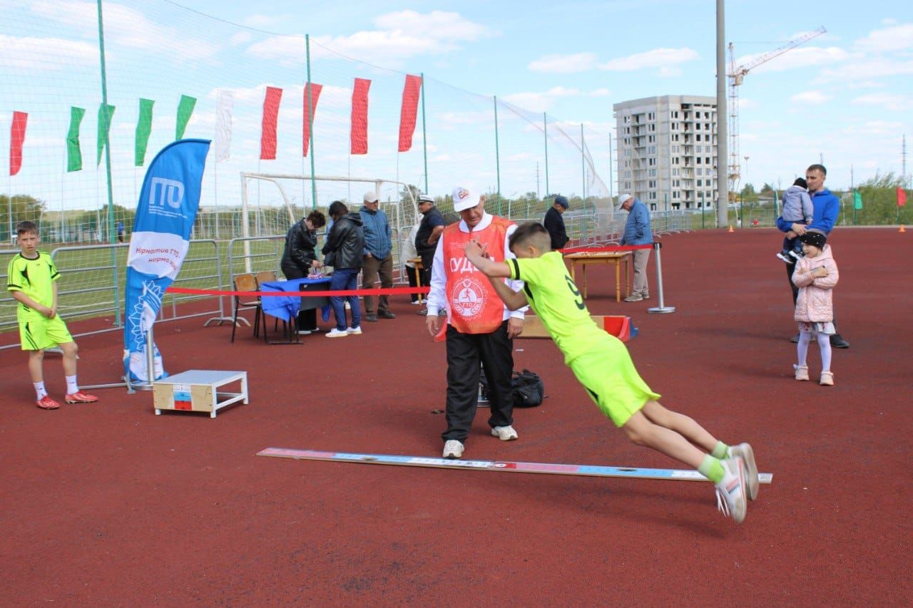 Азнакайлылар спорт уеннары фестивалендә көч сынашты