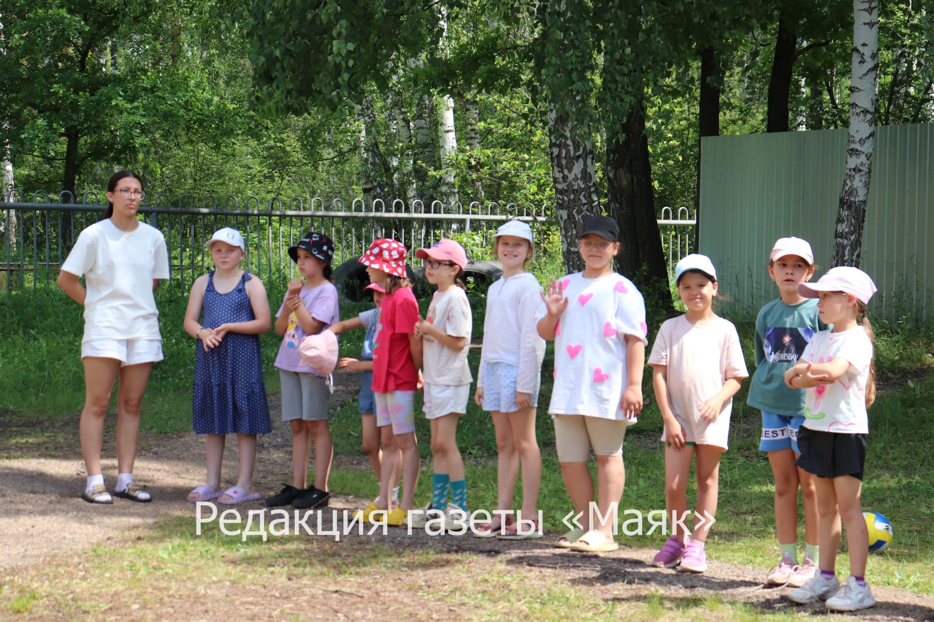 Азнакайда иҗтимагый совет лагерьларны йөреп чыкты