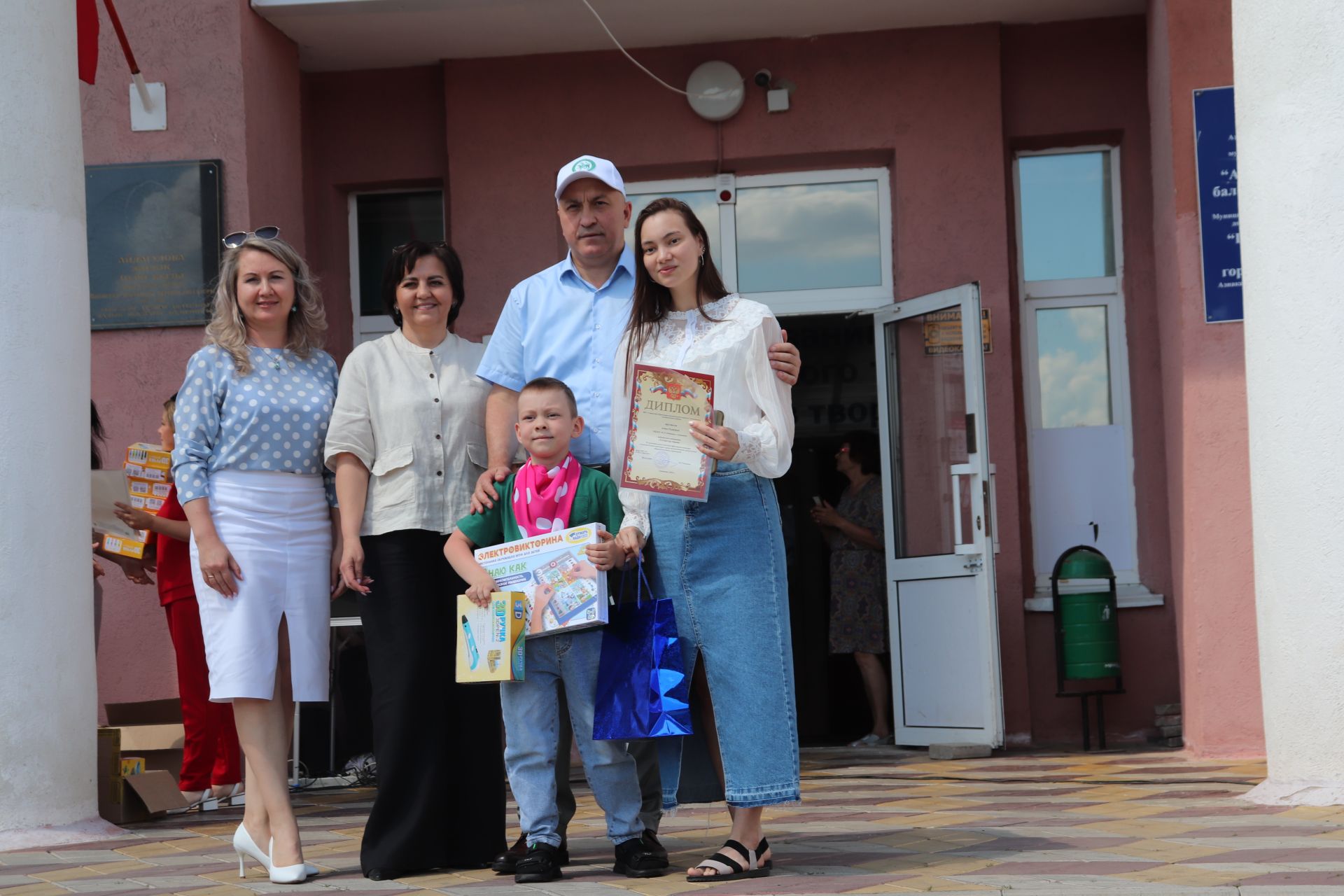 В Азнакаево награждены победители фестиваля-конкурса «Азнакай йолдызчыклары»