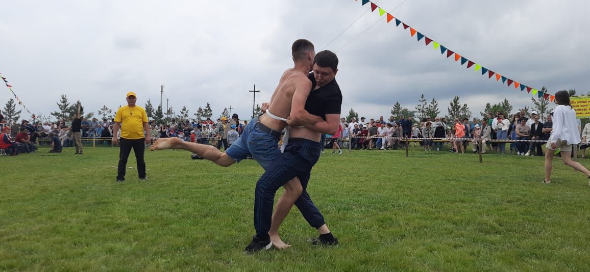 В селе Тумутук прошел национальный праздник Сабантуй