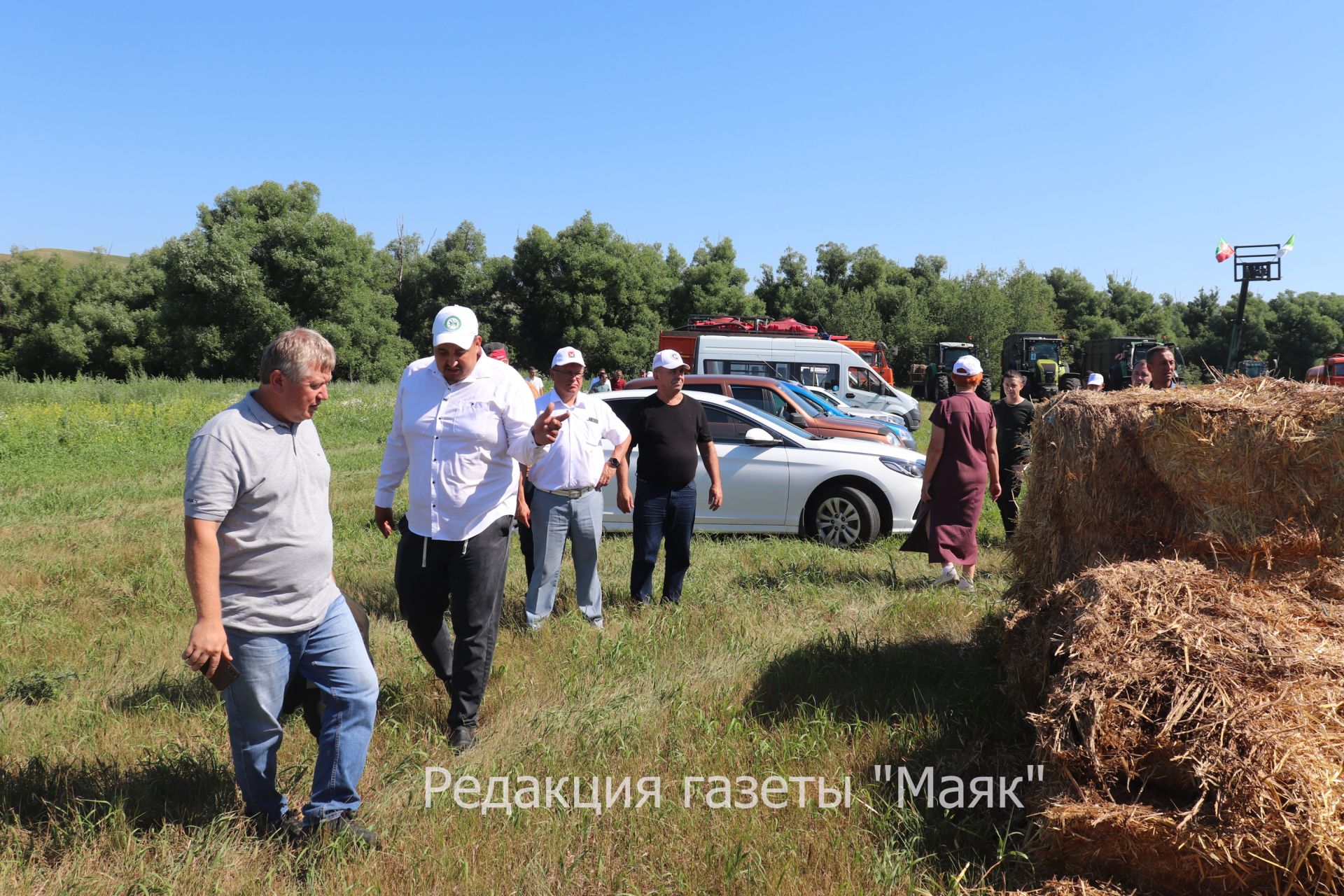 В Азнакаево проверили готовность комбайнов к уборочной страде