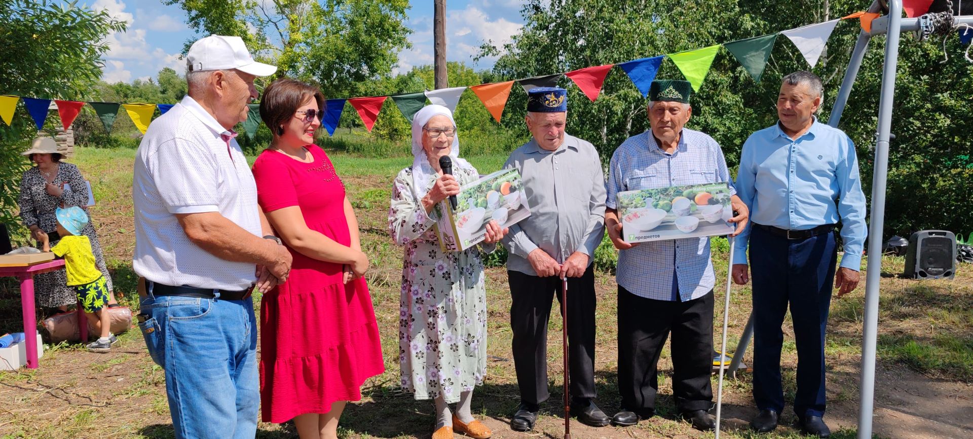 Азнакай районы Әгер авылында балалар өчен Сабан туе узды