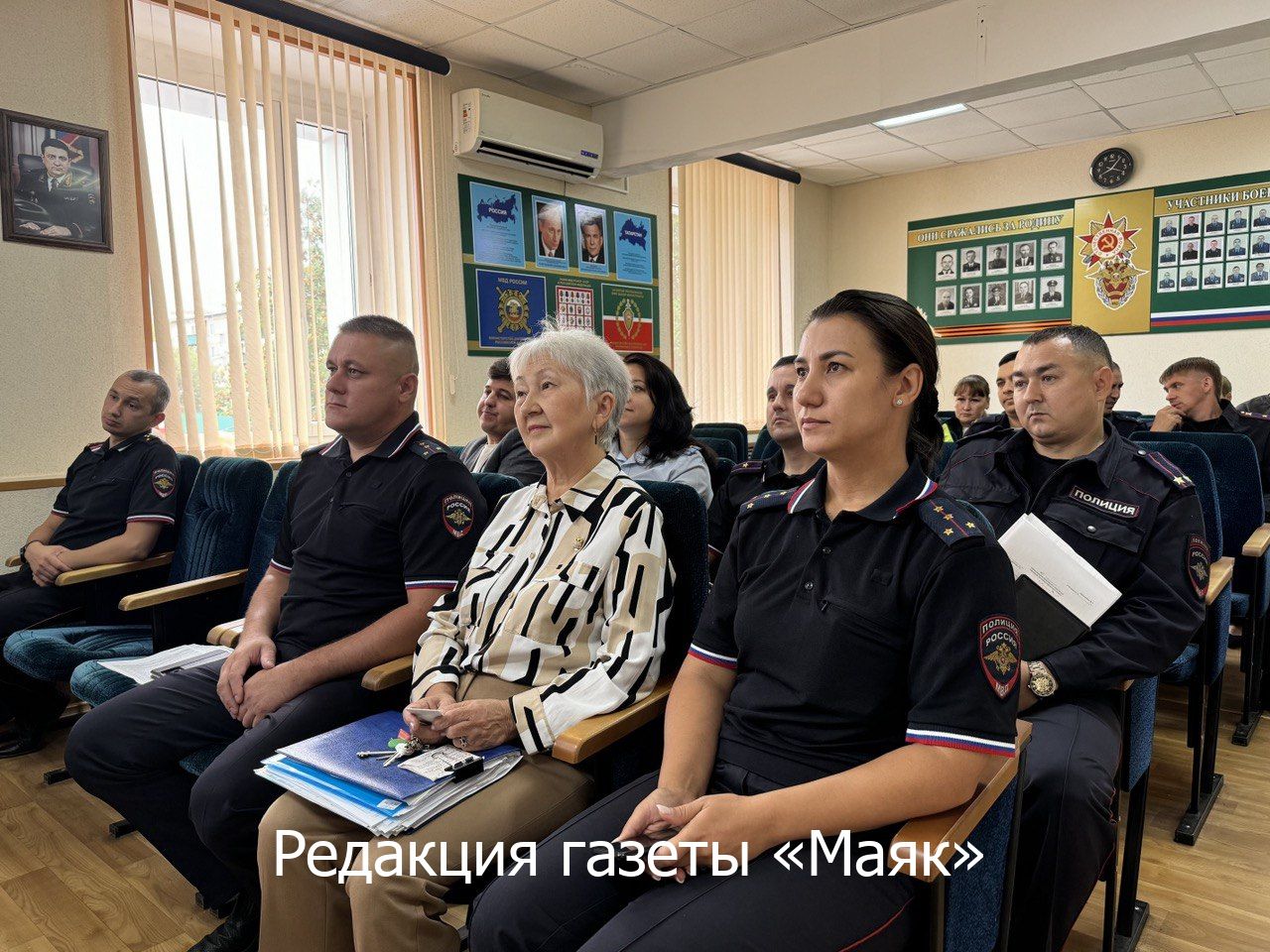 Азнакаевский экипаж ДПС признан лучшим в республике!