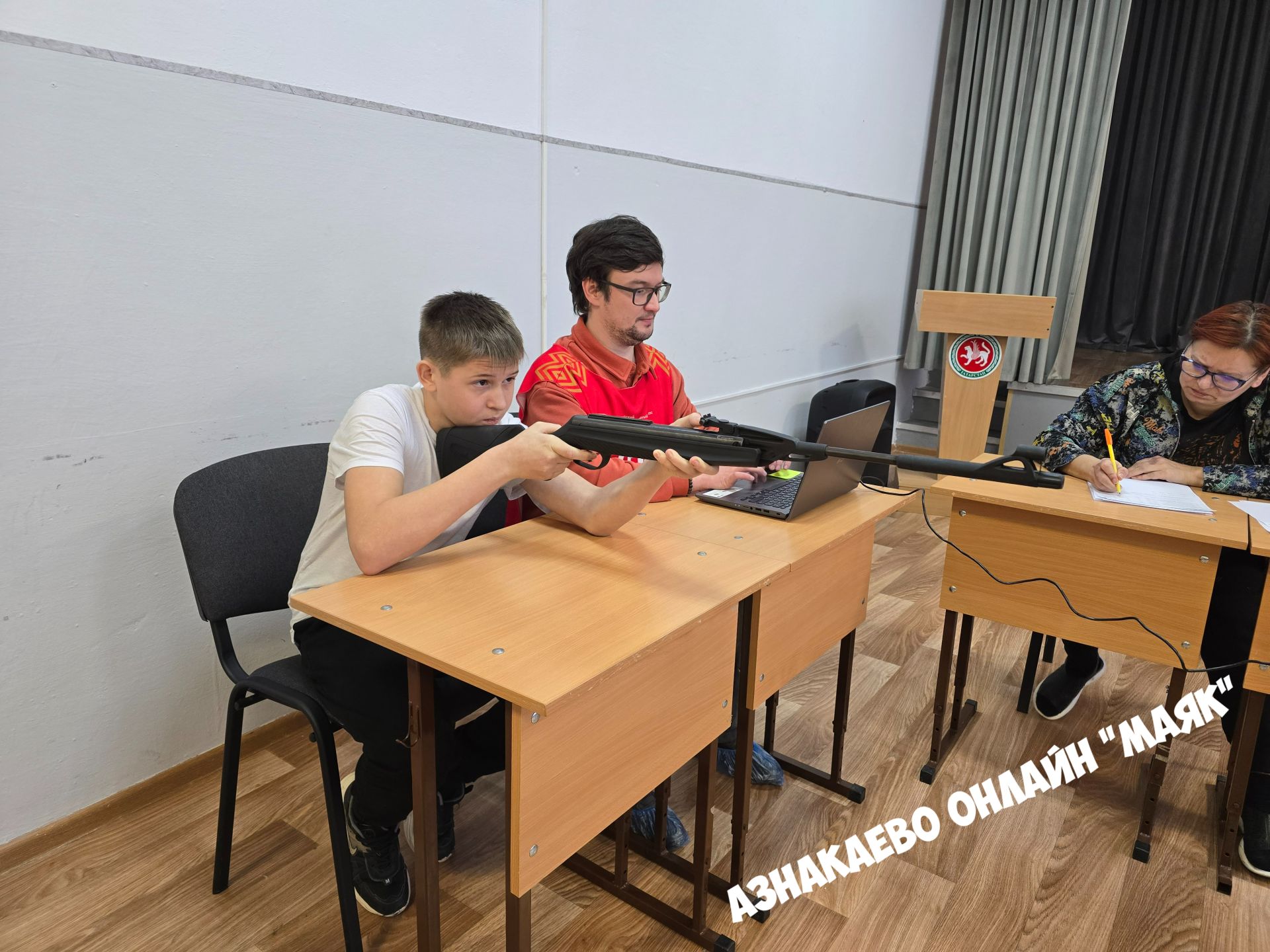 Азнакайның 6 нчы мәктәбендә укучылар ГТО нормативларын тапшырды