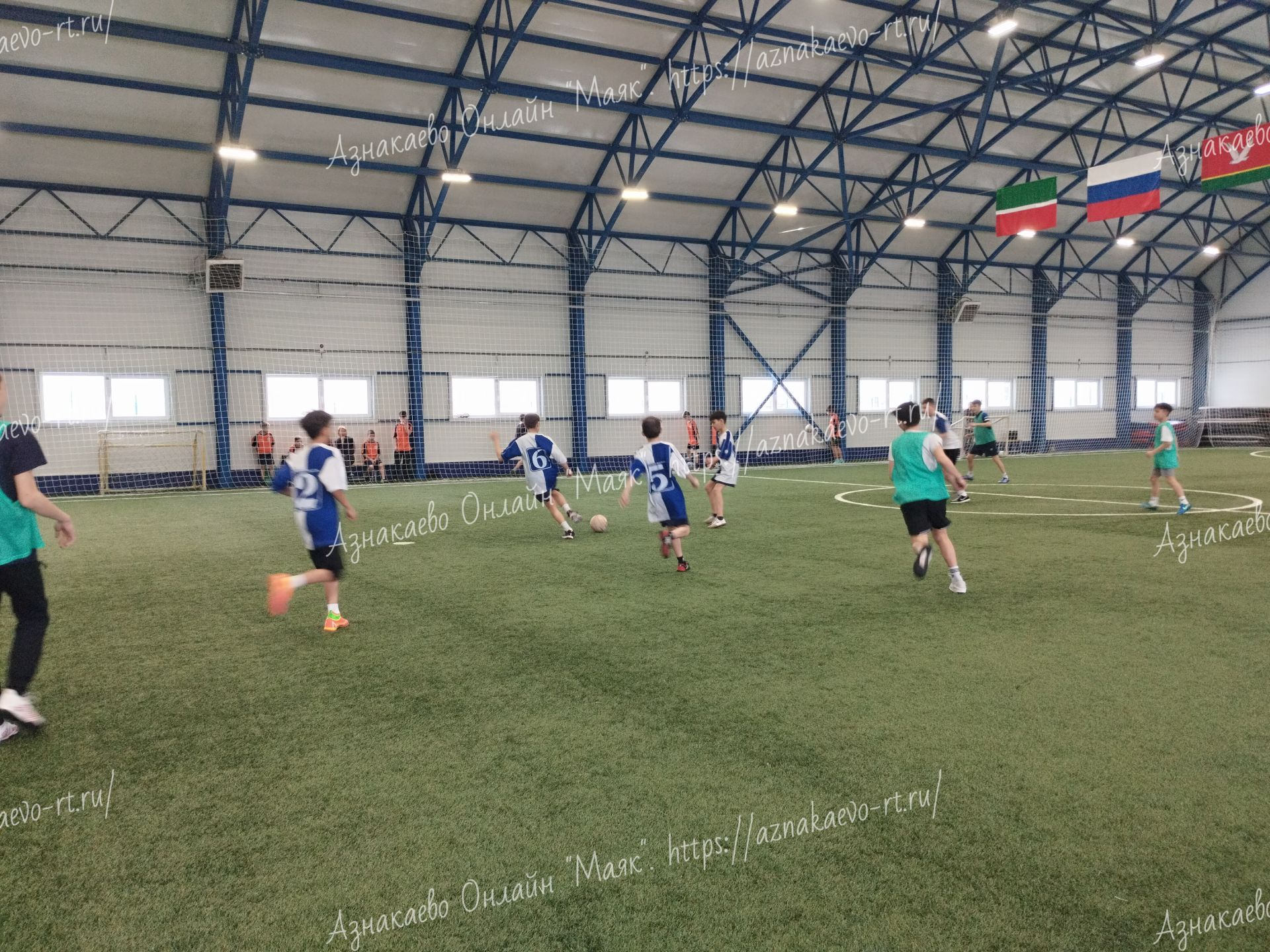 Юные футболисты Азнакаевского района сразились за звание лучших