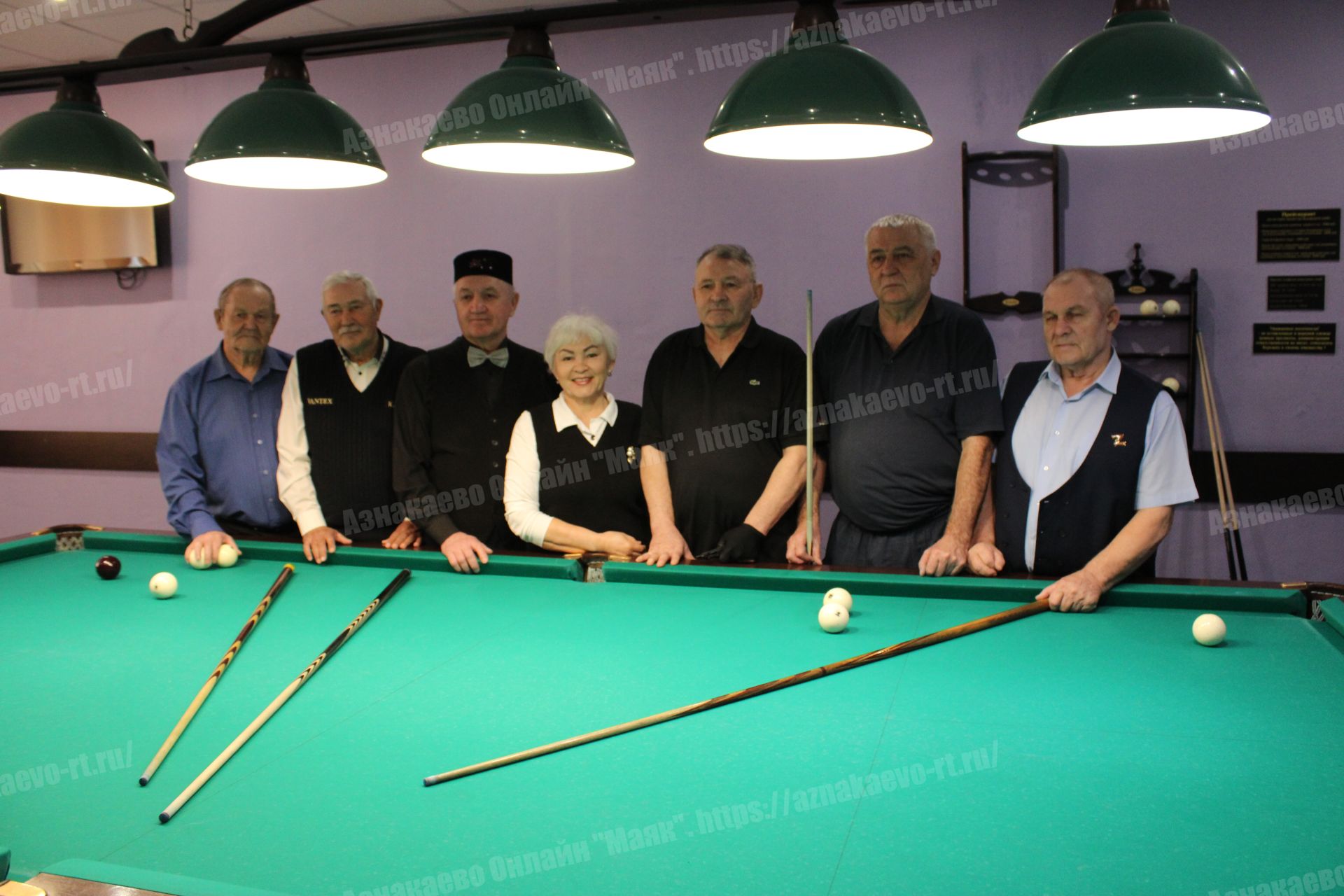 В Азнакаево прошел бильярдный турнир среди старшего поколения
