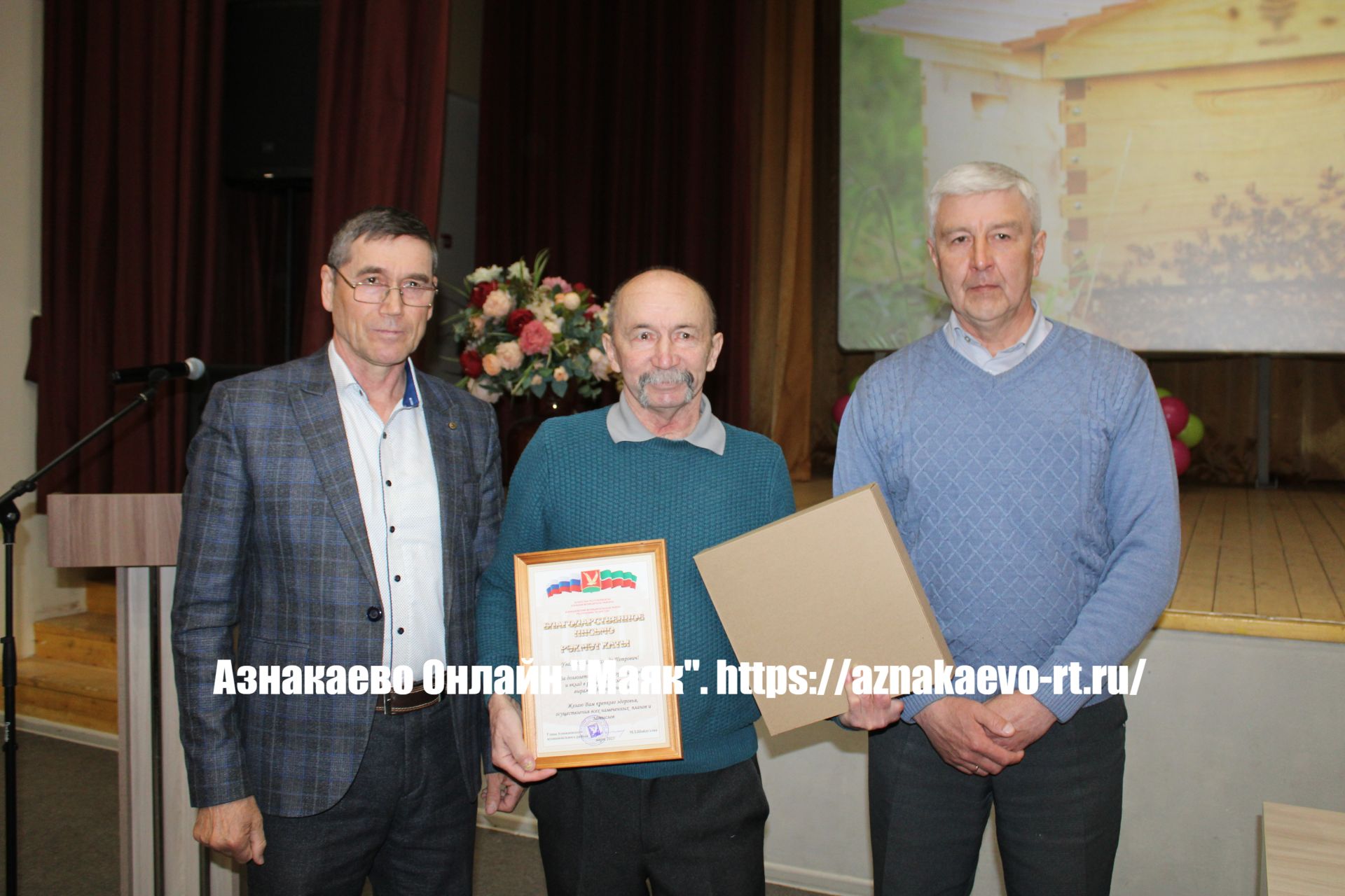 Азнакаевские пчеловоды готовятся к новому сезону