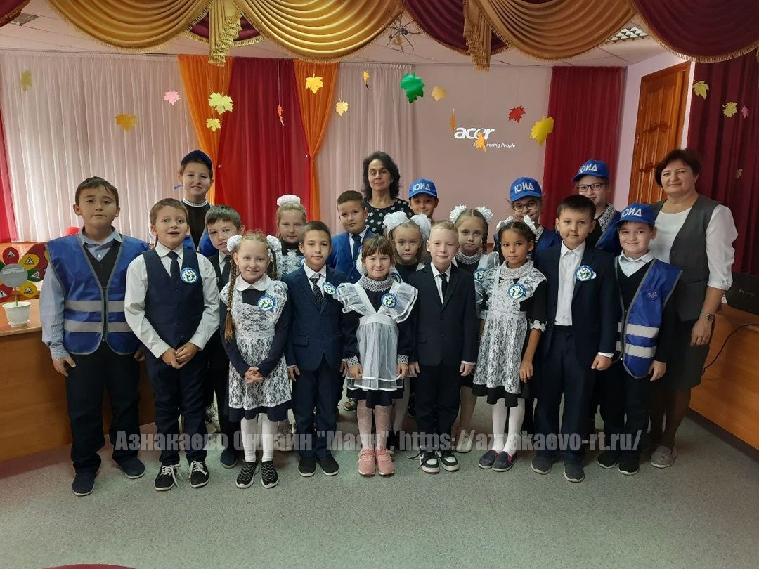 Юные инспекторы движения Тумутукской школы