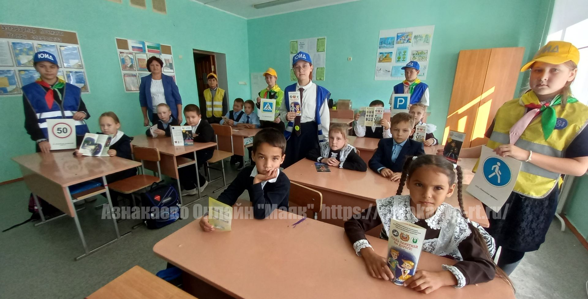 Юные инспекторы движения Тумутукской школы