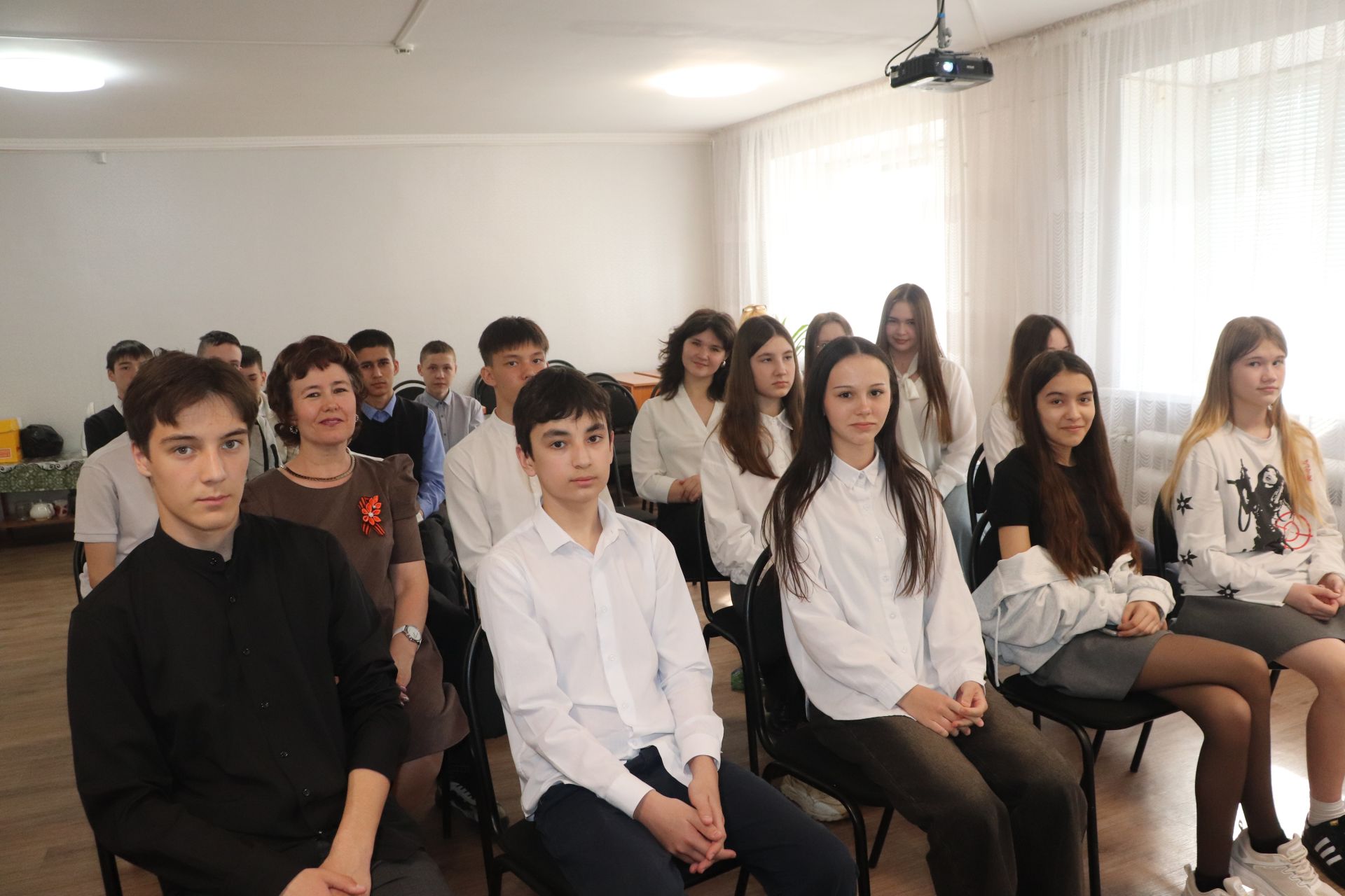 Писатель, поэт, журналист