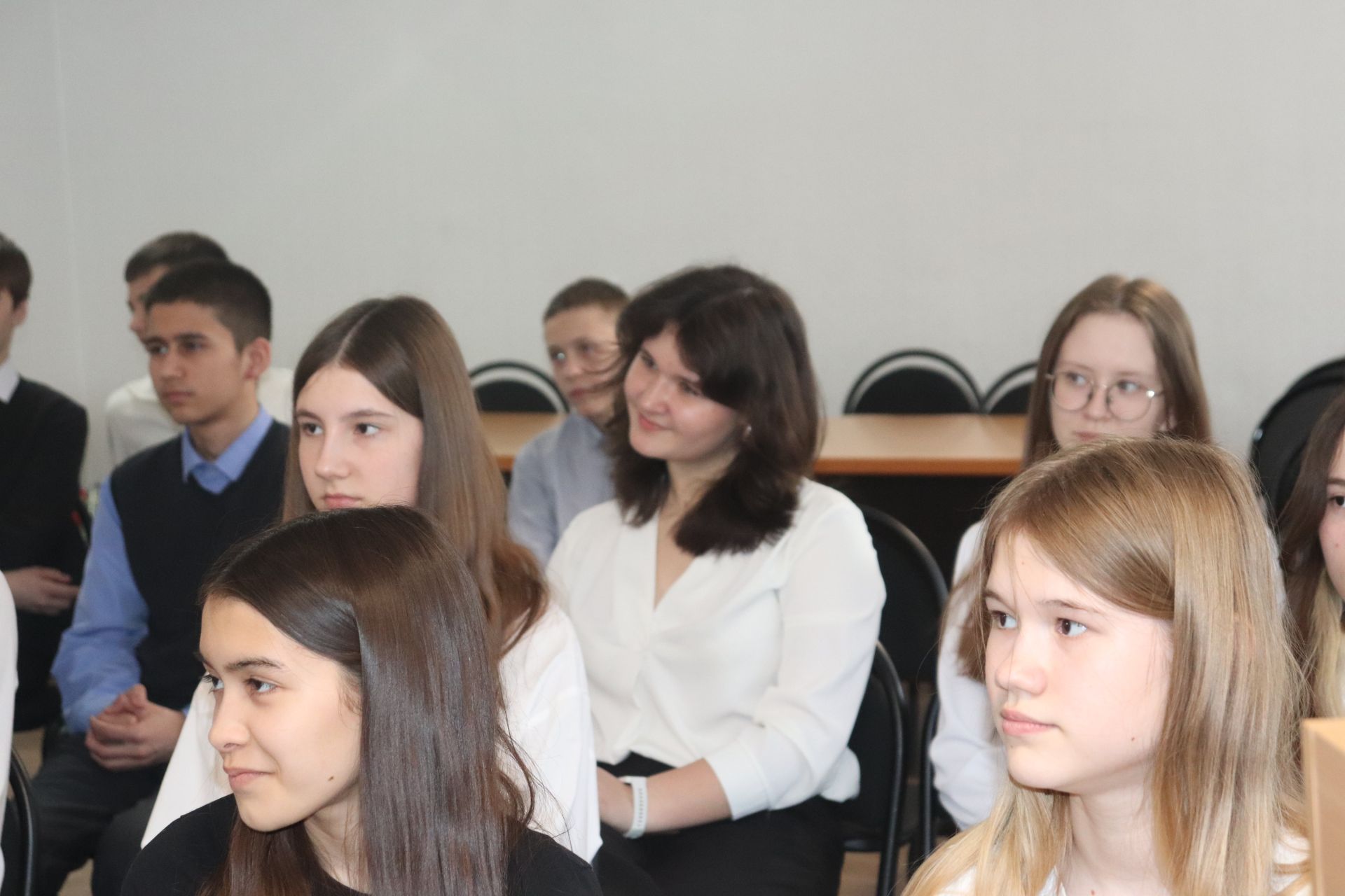 Писатель, поэт, журналист