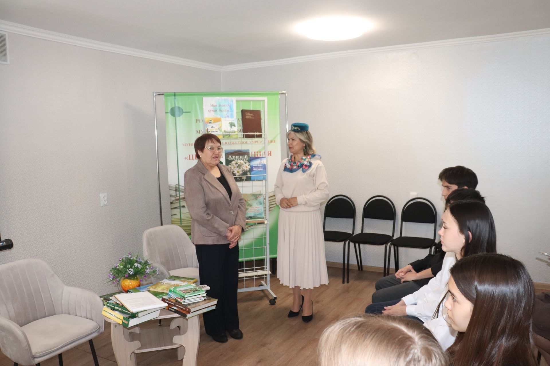 Писатель, поэт, журналист