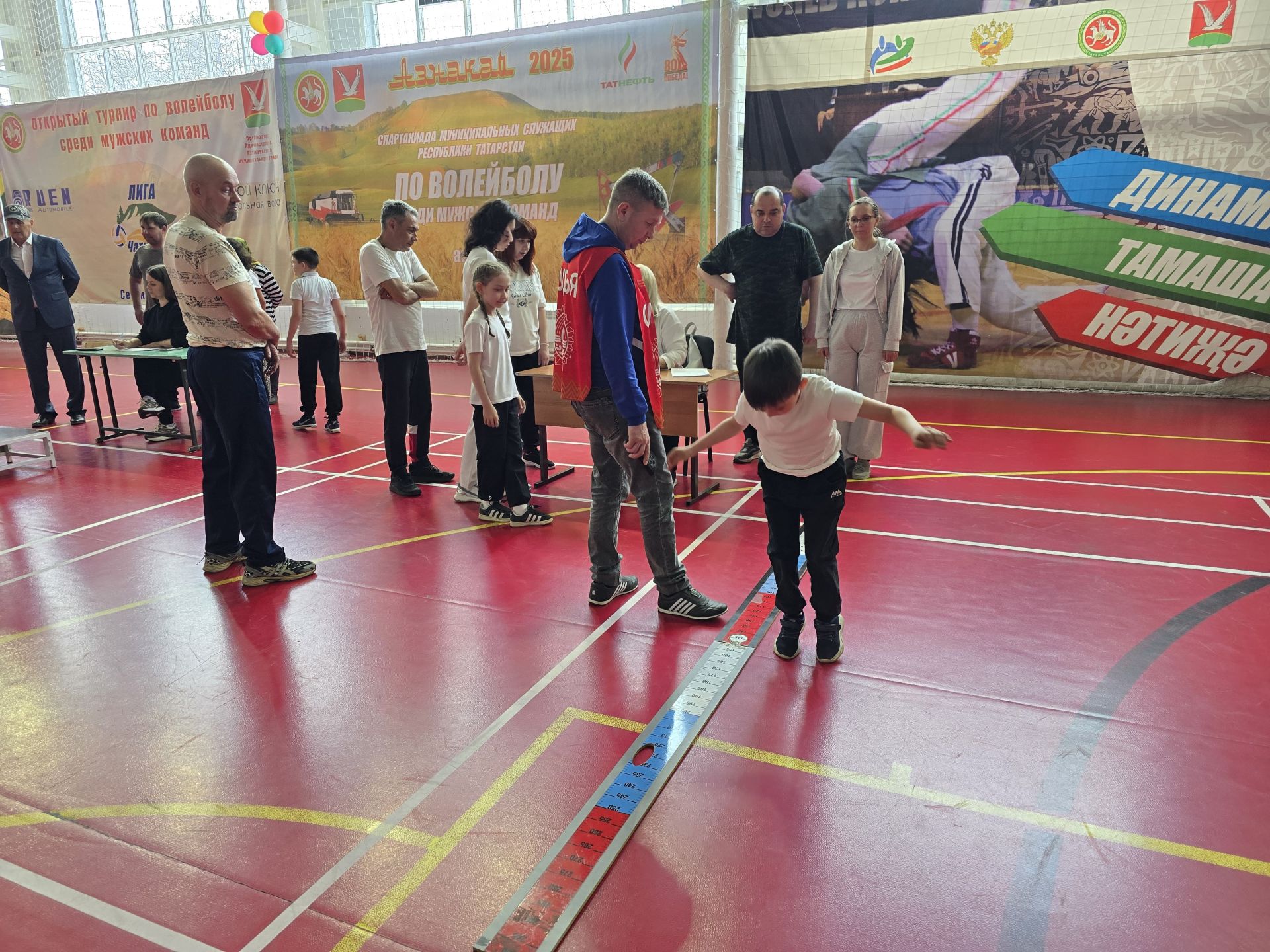 Азнакайда ГТО нормативларын гаилә белән тапшыралар