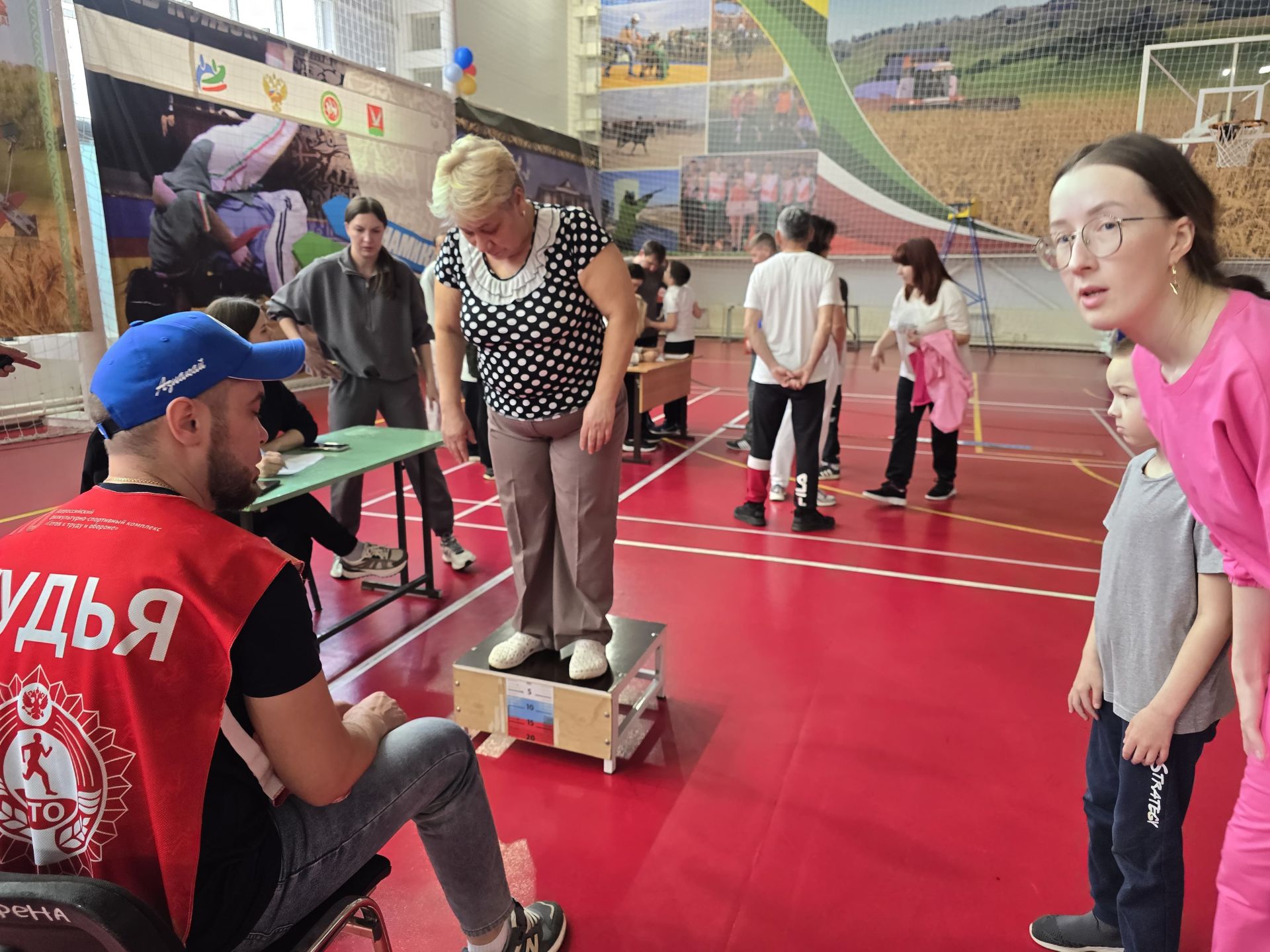 Азнакайда ГТО нормативларын гаилә белән тапшыралар