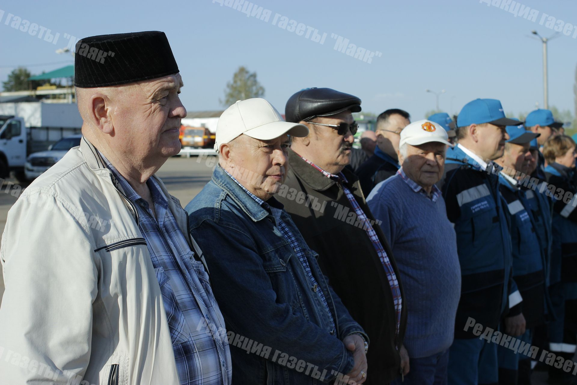 Азнакайда Машиналар парады булды