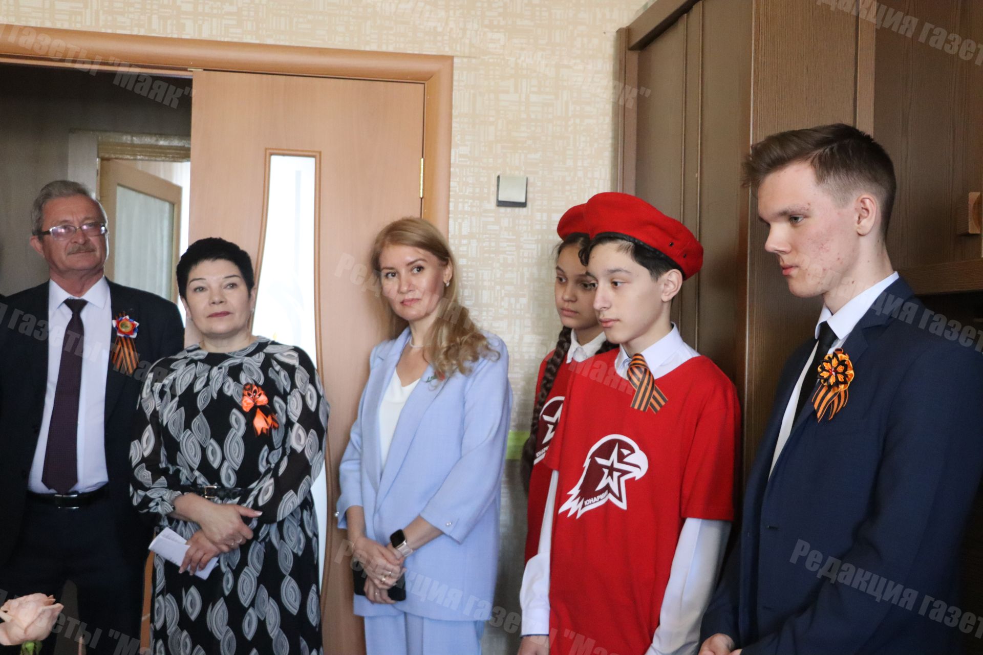 Глава Азнакаевского района поздравил тружениц тыла с Днем Победы